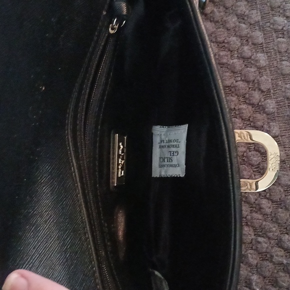 DKNY Vintage signature chain handle 🎒 Bag Authentic - Picture 10 of 14